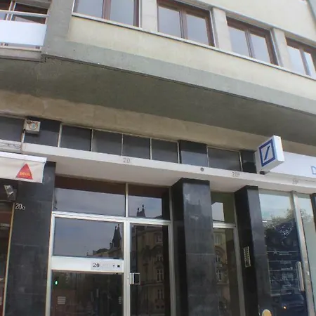 Republica 20 בית הארחה